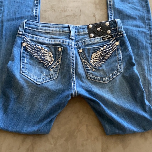 Miss Me Jean’s - Picture 2 of 8